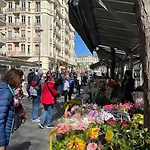 Atypique Et Original * Νίκαια